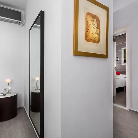 Villa Super Luxurious - 600m² - Up To 22 People