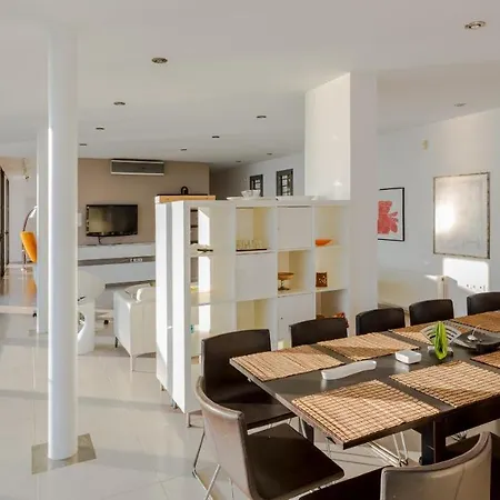 Super Luxurious - 600m² - Up To 22 People Villa *